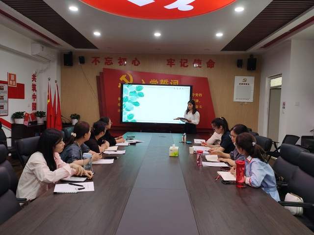 2025新澳免费资科五不中料,探索未来教育之路，新澳免费资科五不中料现象解析